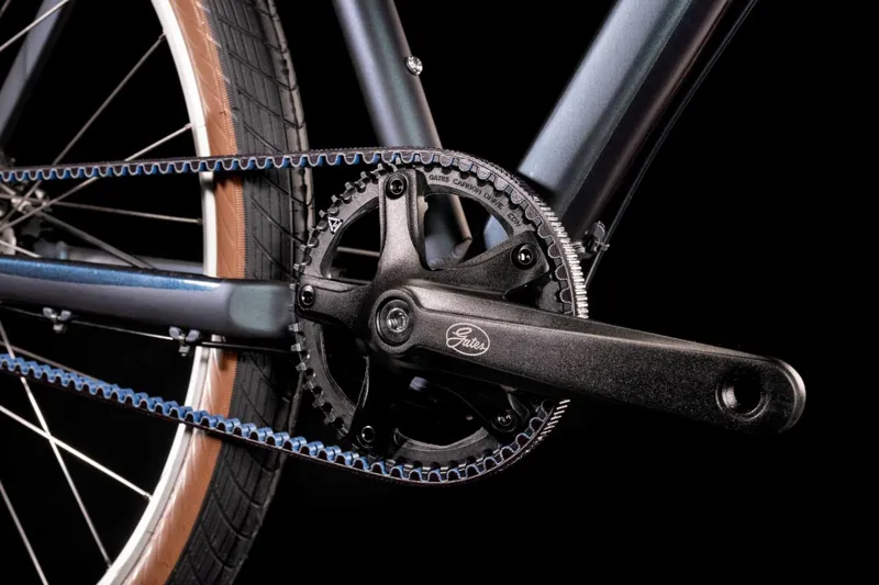 2022 Cube Hyde Pro Hybrid Bike in Blue-2