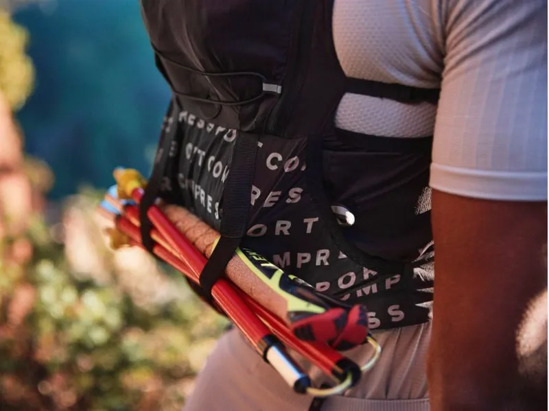 Compressport UltRun S Pack Evo 15 Black-9