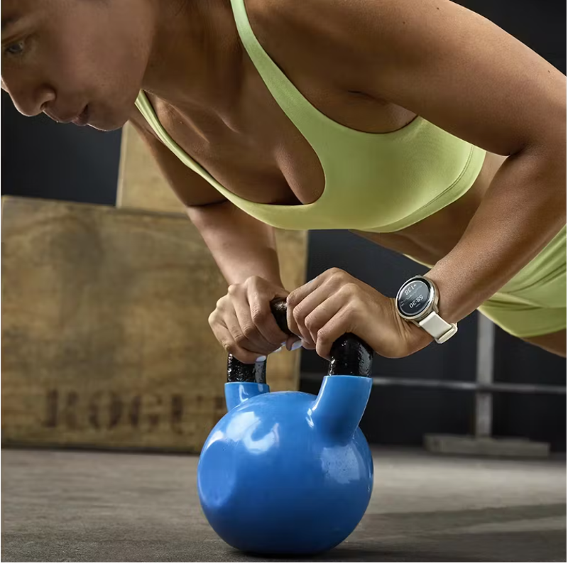 Garmin Venu 4 41mm Lunar Gold with Bone Silicone Band-8