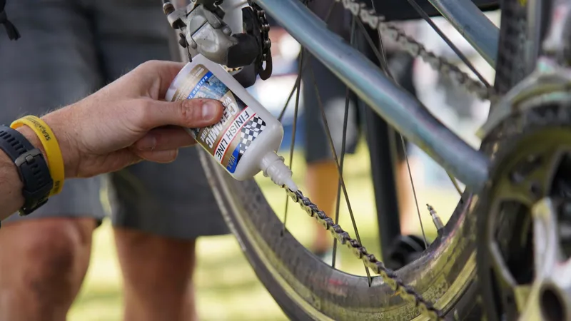 Finish Line Ceramic Wax Chain Lube 2oz / 60ml-1