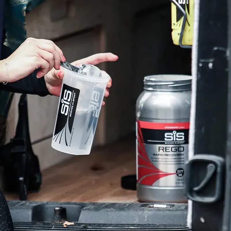 SIS REGO Rapid Recovery Vanilla Drink Powder - 1.6 Kg-2