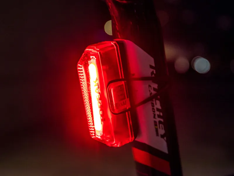 Topeak: Redlite Aero 1W USB Rear Light - Red/Black-3