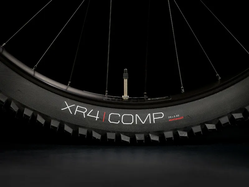 2022 Trek Rail 5 Deore 625w eMountain Bike in Crimson/Lithium Grey-2