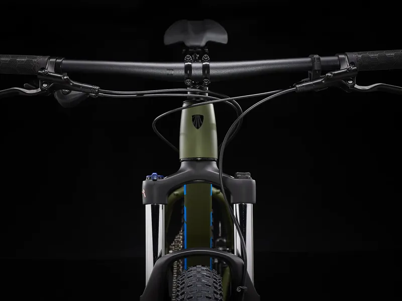 Trek Roscoe 6 Mountain Bike in Green-5