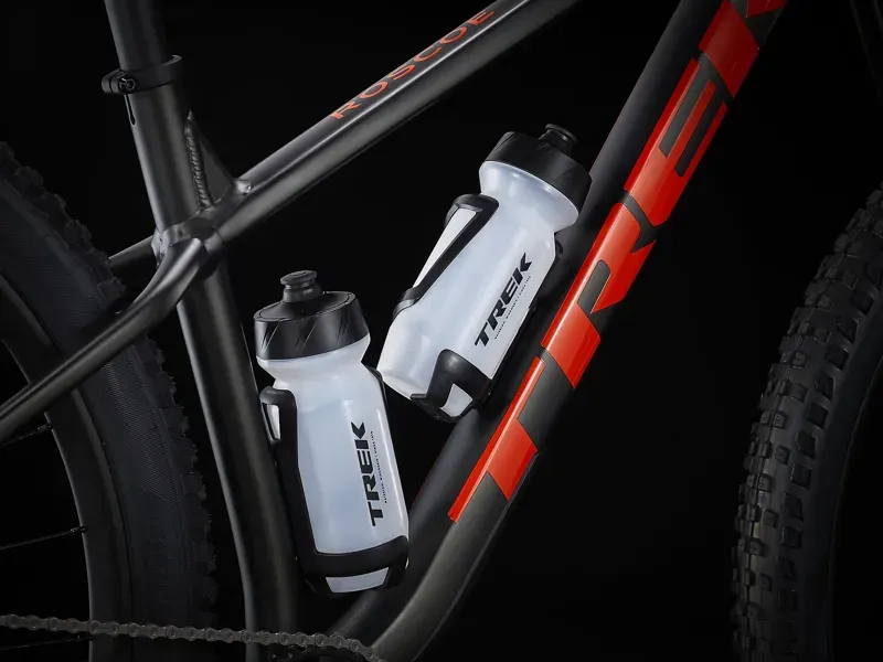 Trek Roscoe 8 Mountain Bike in Black Olive-2