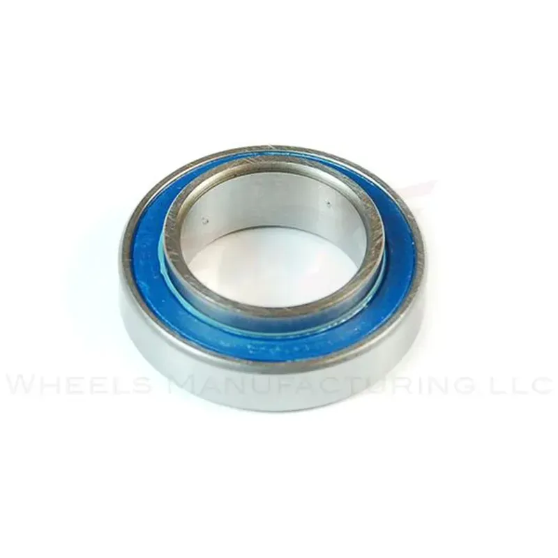 Wheels Manufacturing BB90 ABEC-3 Bottom Bracket in Black