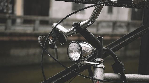 Best Waterproof Clothing for Cycling Commuters