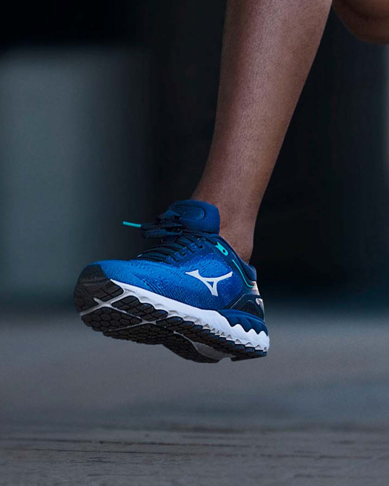 Mizuno Skyrise