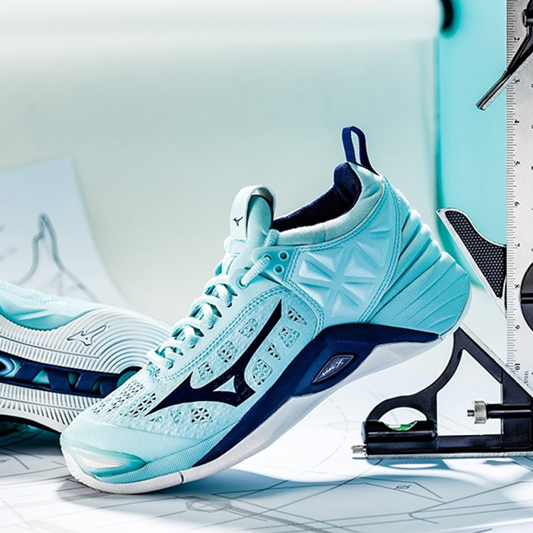 Mizuno Footwear